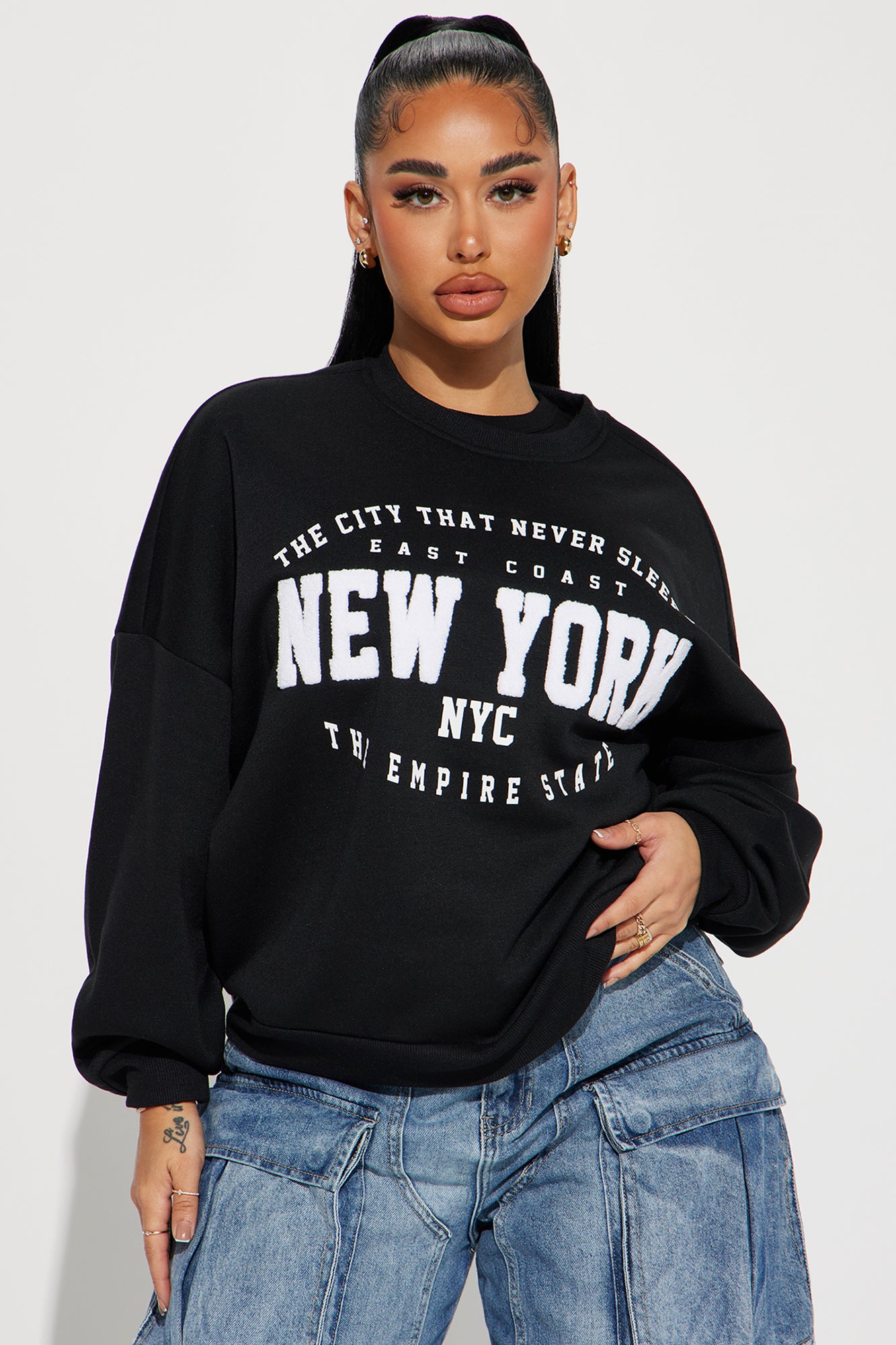 The City Never Sleeps NY Sweatshirt Black Fashion Nova