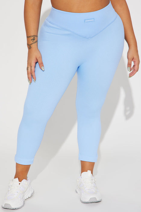 Buttery Soft Capri Leggings with Pockets - Blue Mirage – Lush Moda