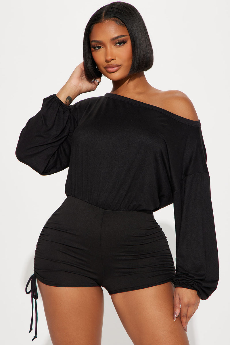 Black Pearl Off Shoulder Cut Out Long Sleeve Seamless Bodysuit - Hot Miami  Styles