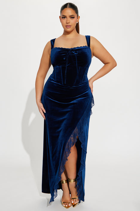 Liz Taylor | Velvet dresses outfit, Indian bridal outfits, Blue velvet dress