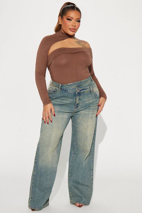 I'm a size 18 and tried the viral 'crossover jeans' trend – I went