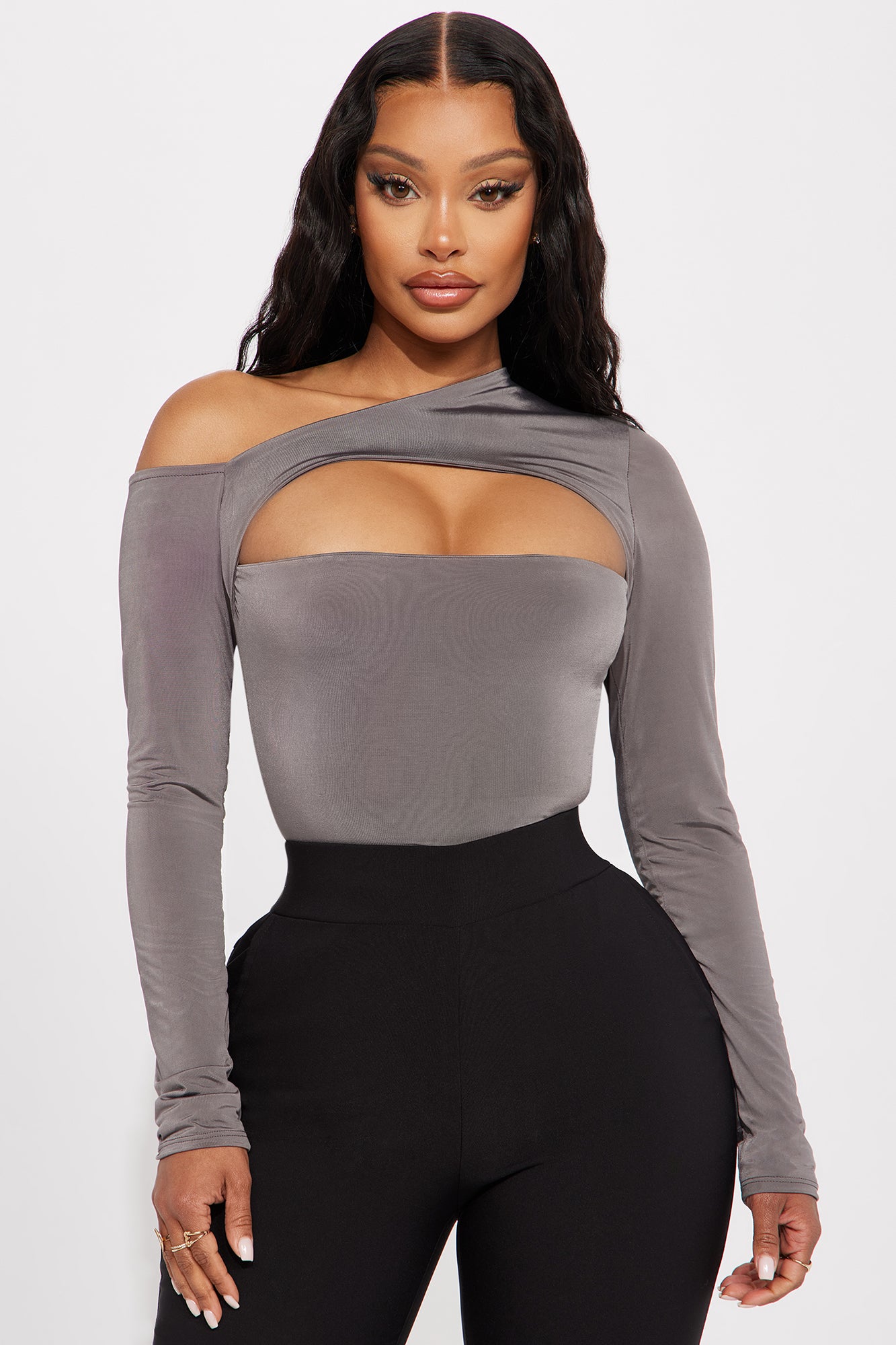 Only one shoulder online top