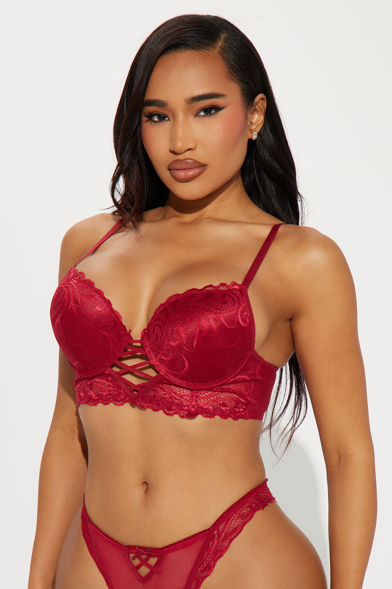 New Longline Bra With Charm 😍 ➡️ Currently available in sizes 36D, 36