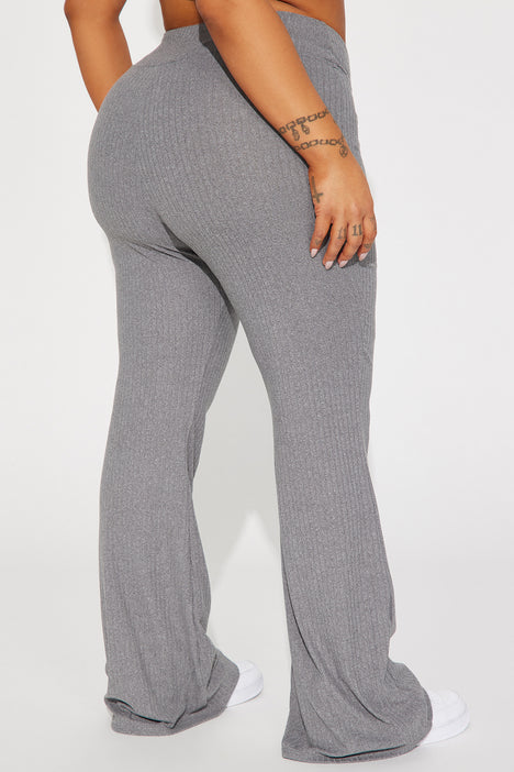 Opposites Attract Ribbed Flare Pant - Charcoal