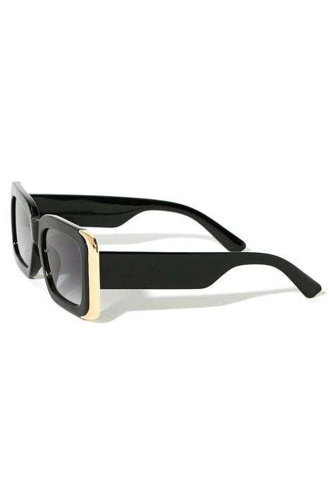 Comeback Season Sunglasses - Black