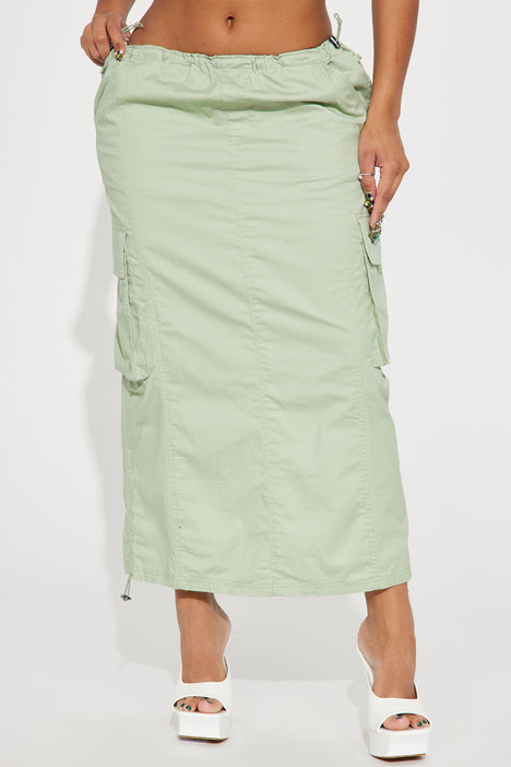 Fashion Nova Green and White Tie-Dye Maxi Skirt with High, High Side S –  The Plus Bus Boutique