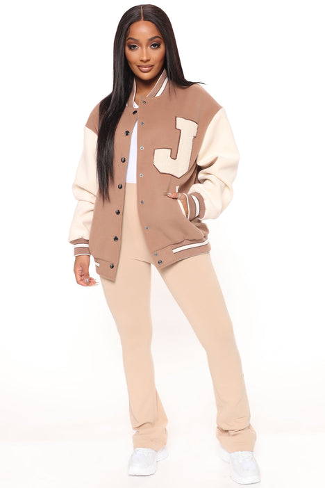 brown varsity jacket flare jeans  Cute outfits, Casual outfits, Jacket  outfit women