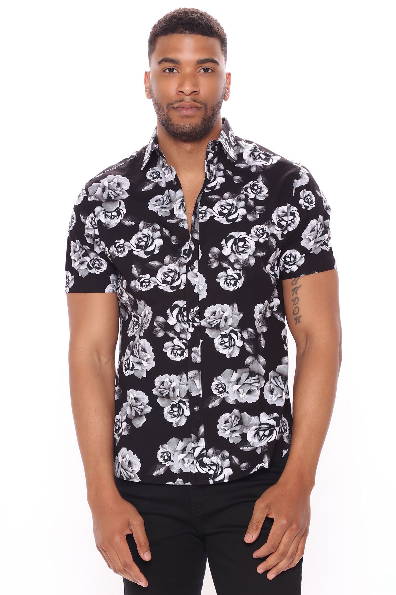 All Over Floral Short Sleeve Woven Top - Black/White | Fashion