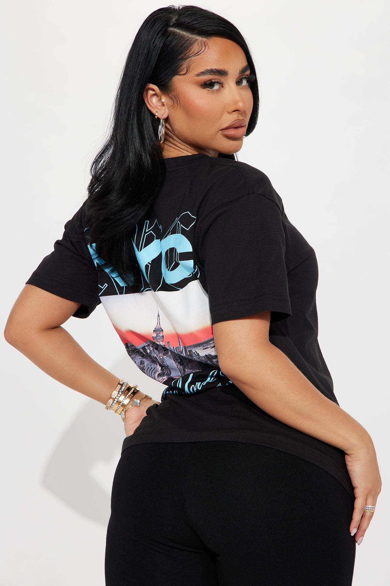 Women's New York Never Sleeps T-Shirt Print in Black Size XL by Fashion Nova