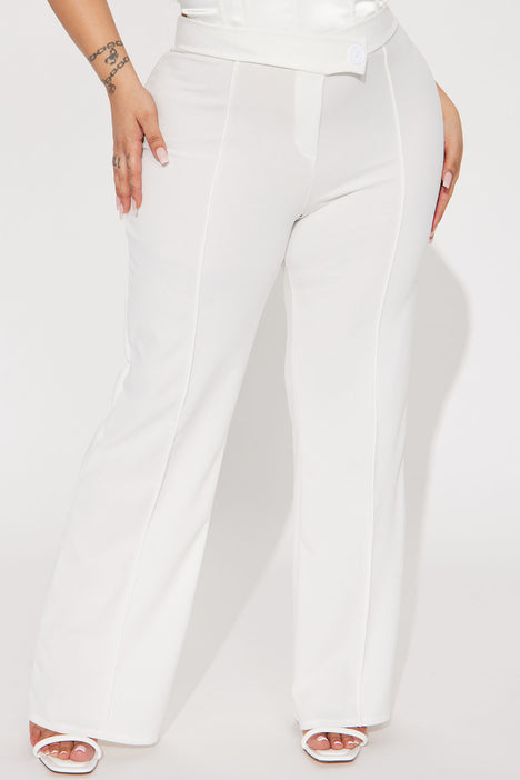 40 Amazing White Wide Leg Pants Outfits to Wear This Summer