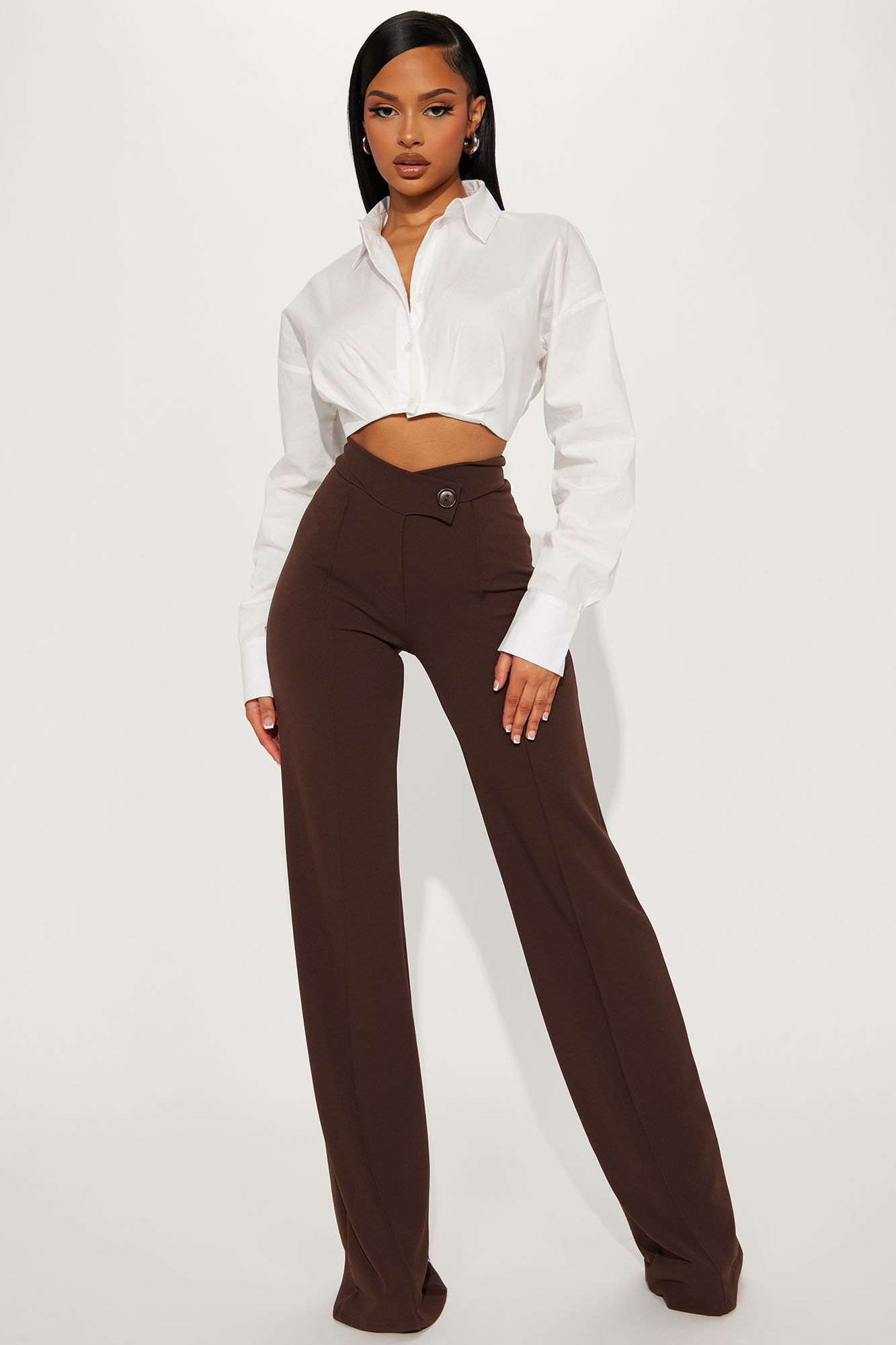This Spring, the Best Trousers for Women Are Tailored and Understated |  Vogue