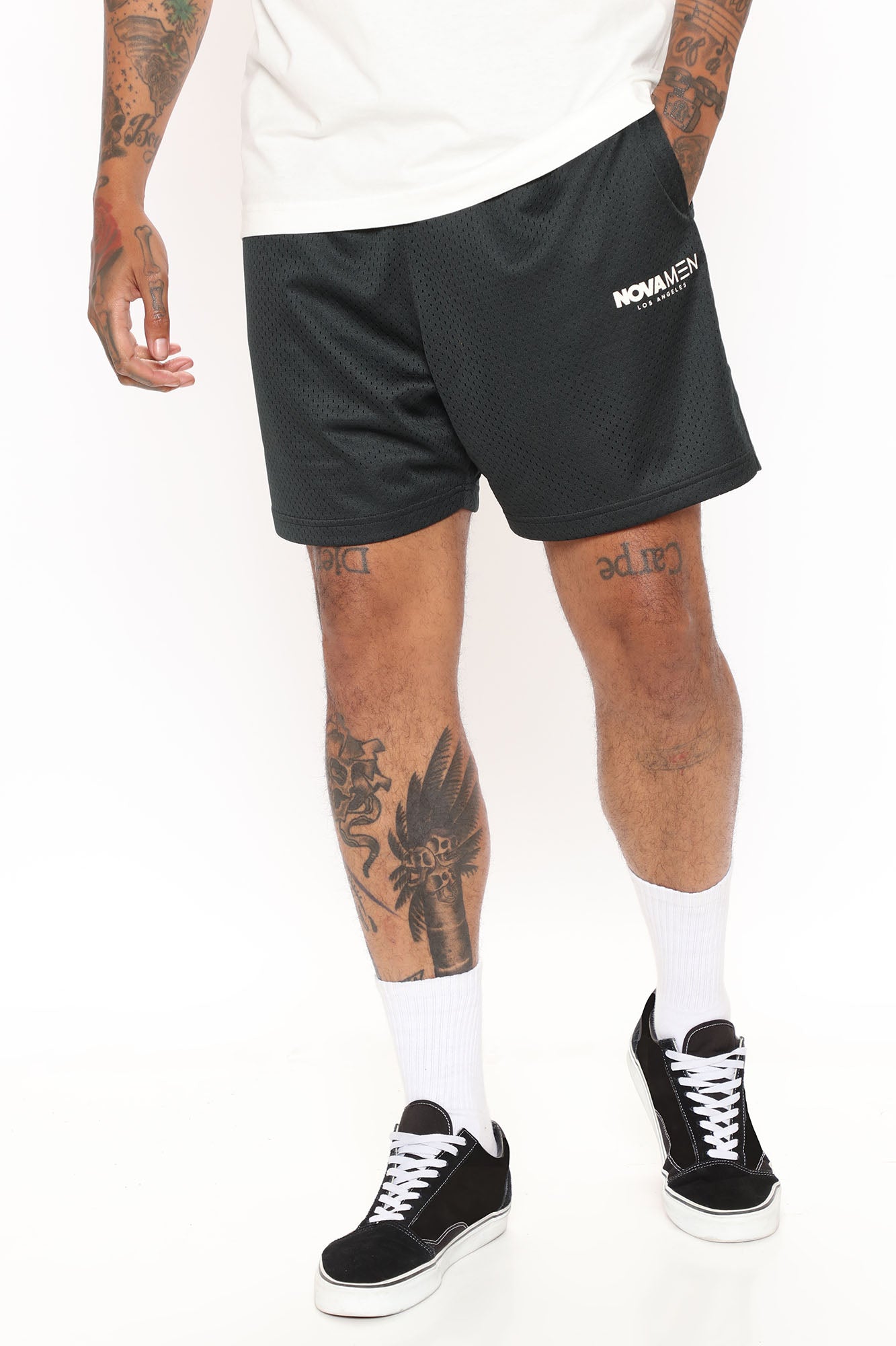 Men's Lakers Step Back Mesh Shorts in Black Size 3XL by Fashion Nova