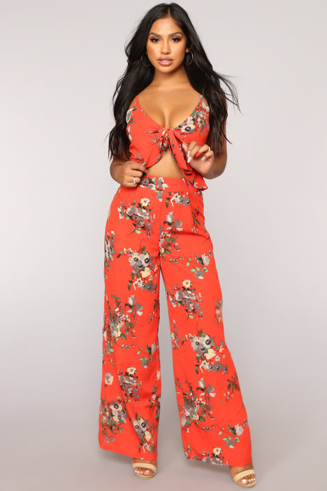 Fashion nova store floral jumpsuit