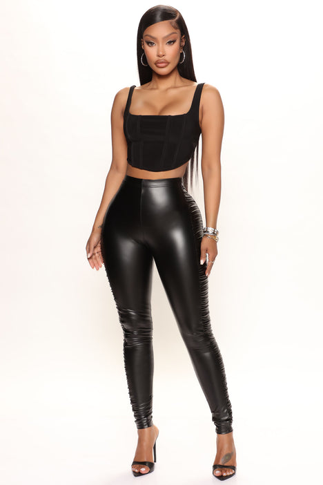 Meet Me In Vegas Faux Leather Shorts - Black