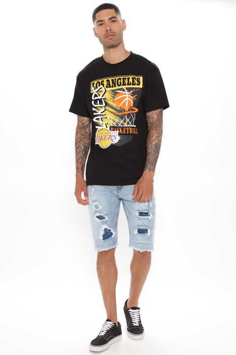 Men's Lakers Pick and Roll Short Sleeve Tee Shirt Print in Black Size Small by Fashion Nova