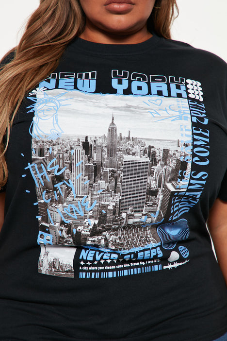 Women's New York Never Sleeps T-Shirt Print in Black Size XL by Fashion Nova