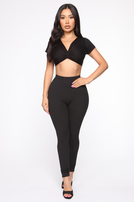Buy online Solid Ankle Length Legging from Capris & Leggings for Women by  Ds Fashion for ₹409 at 49% off | 2024 Limeroad.com