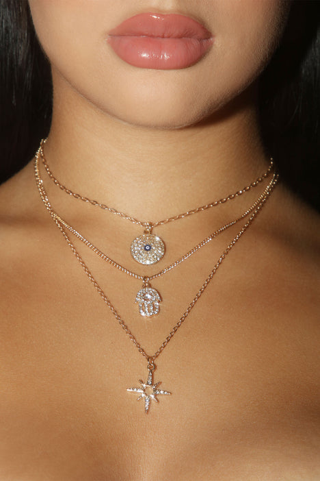 Evil Eye & Diamante Studded Circular Pendant Gold-Toned Layered Necklace,  चेन वाला हार, चेन नेकलेस - Ayesha Fashion Private Limited | ID:  2851614079297