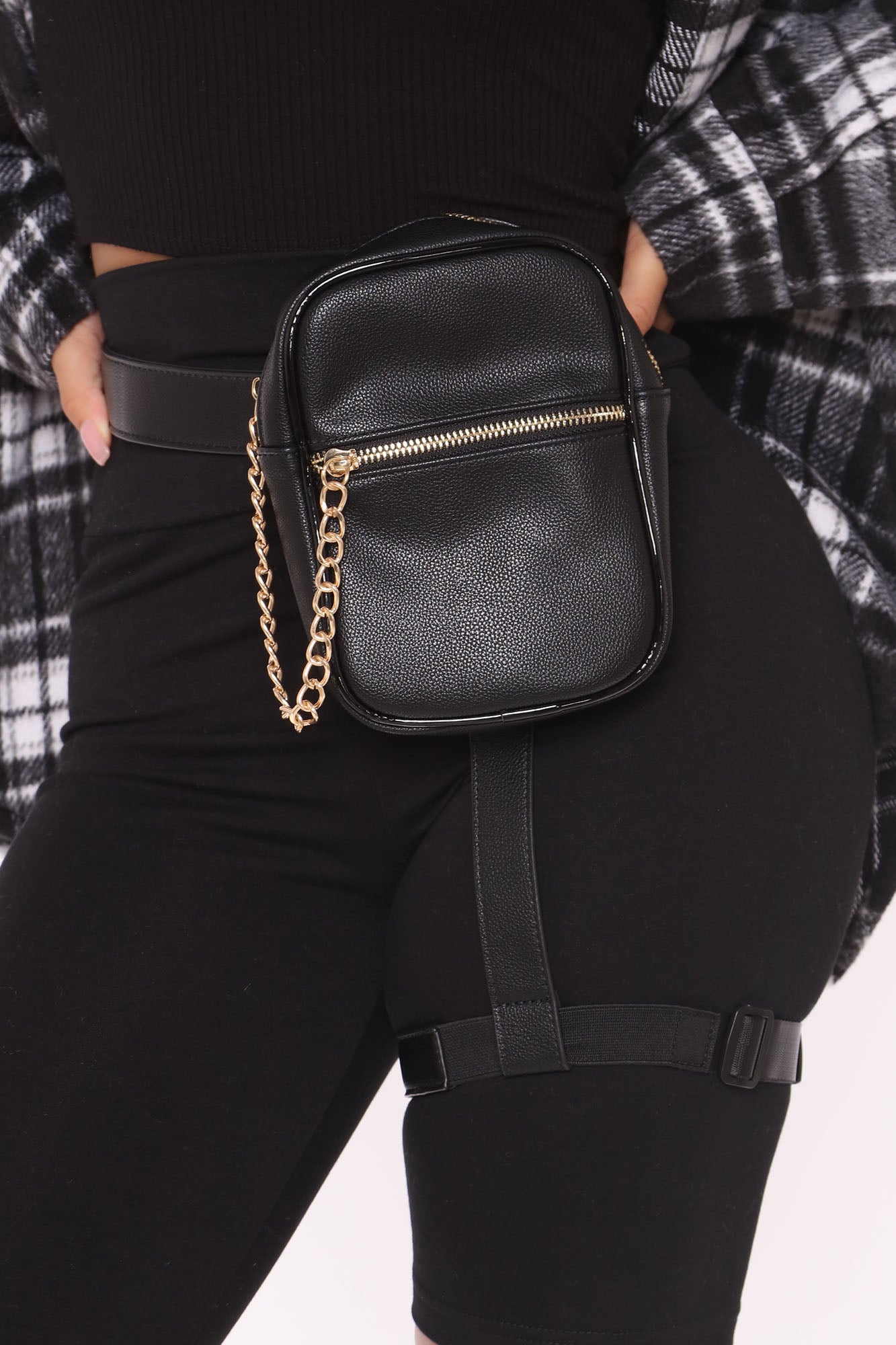 Harness bag 2025 fashion nova