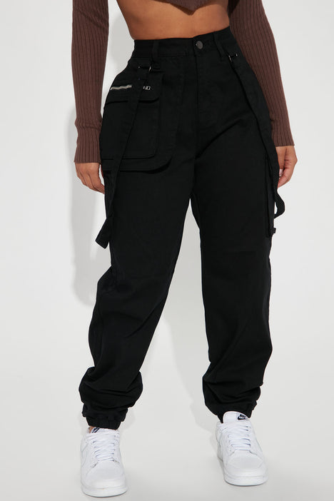 Cargo Joggers Outfit for Women