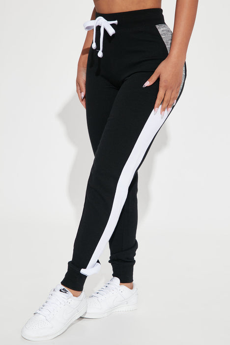 Fashion Nova, Pants & Jumpsuits, Fashion Nova Womens Plus Size Lets Relax  Jogger Sweatpants Pants Size 2x Black