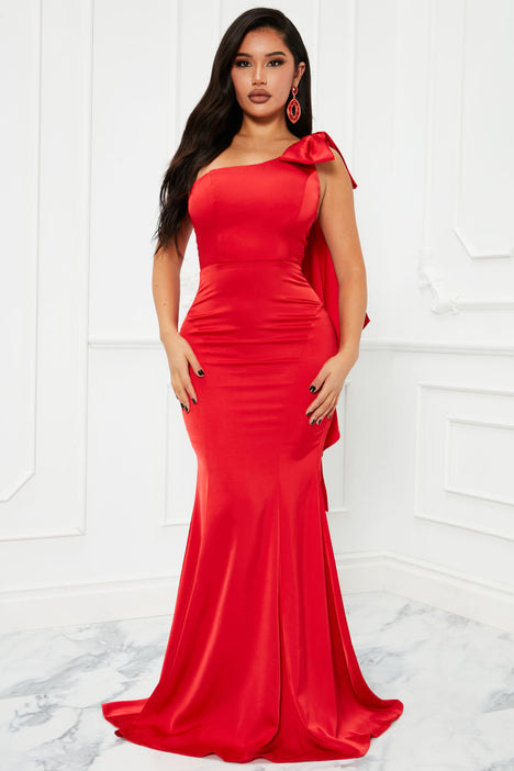 Fashion Nova plus size  Red dress, Fashion nova dress, Red ruffle