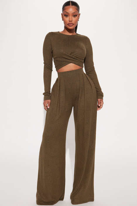 2-piece Maternity Top & Matching Lounge Pant Set in Olive Green