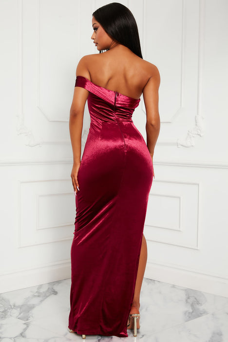 Zaire Velvet Maxi Dress - Burgundy