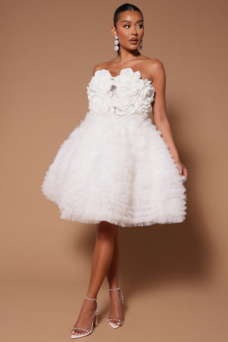 Strapless Ballerina Style Short Dress