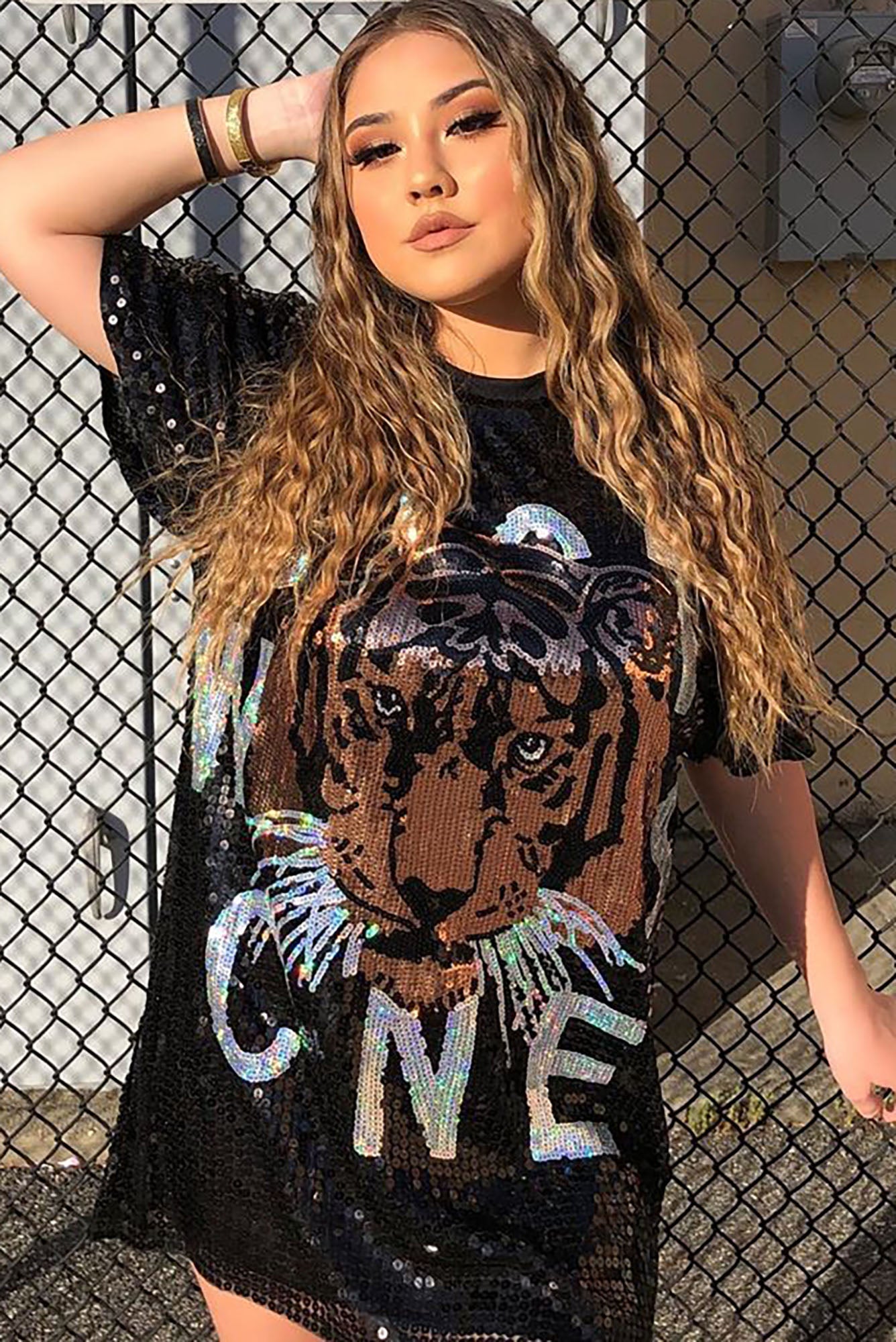 Sequin Tiger Tee | Twotwentytwo Market S