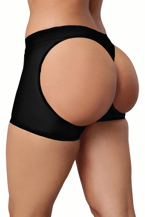 Trying the booty lifting shapewear. It is comfortable and lifts in al