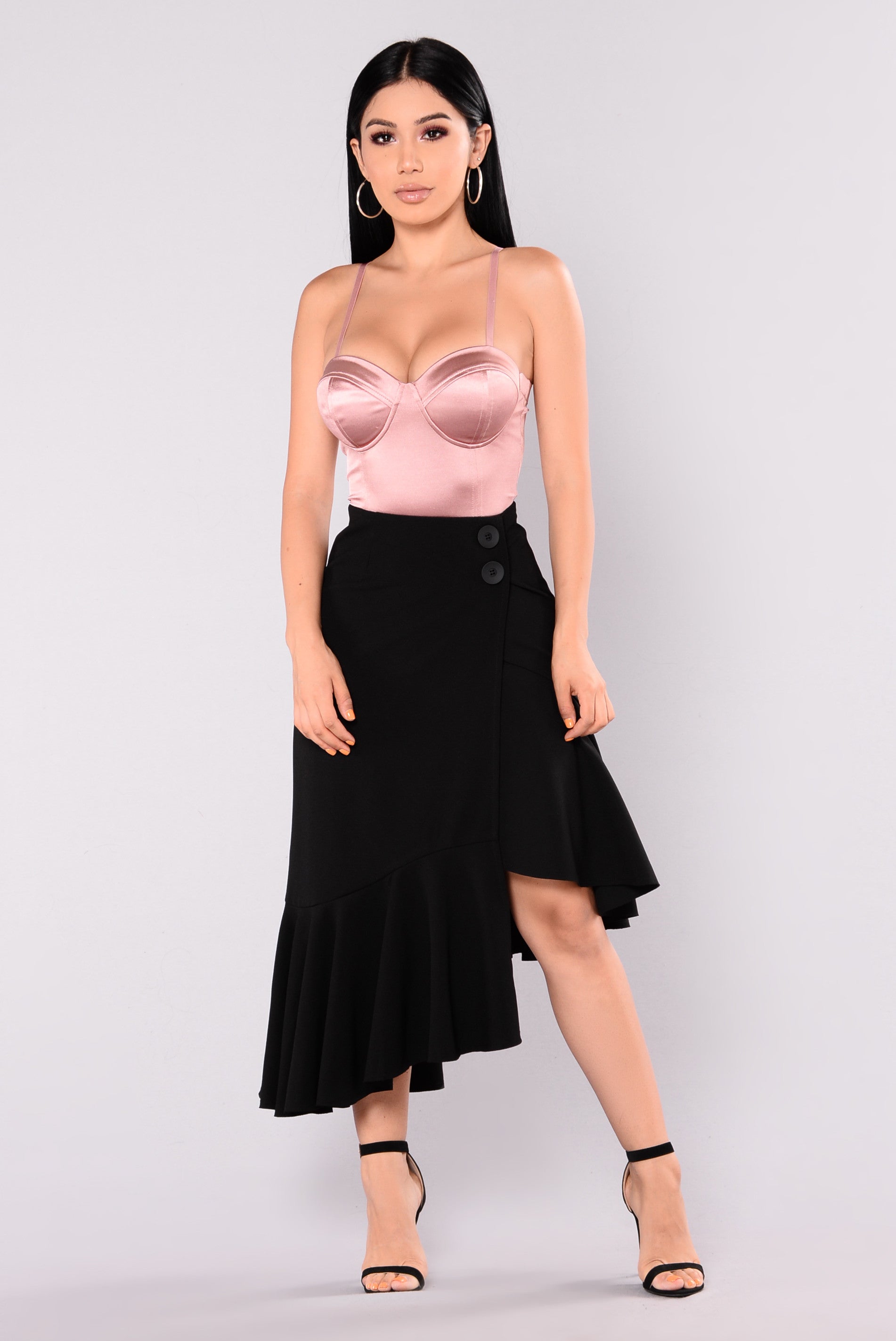 Ruffle skirt shop fashion nova