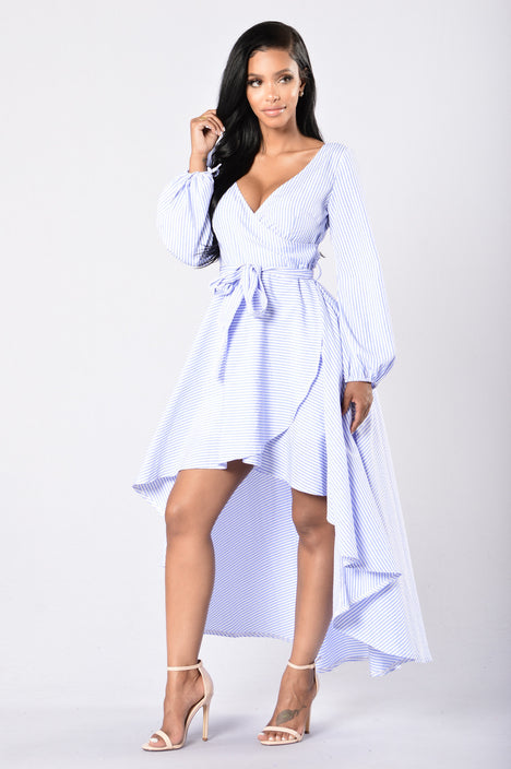 Fashion nova blue and white sale dress