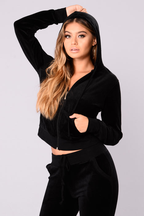 Fashion nova hot sale velvet tracksuit