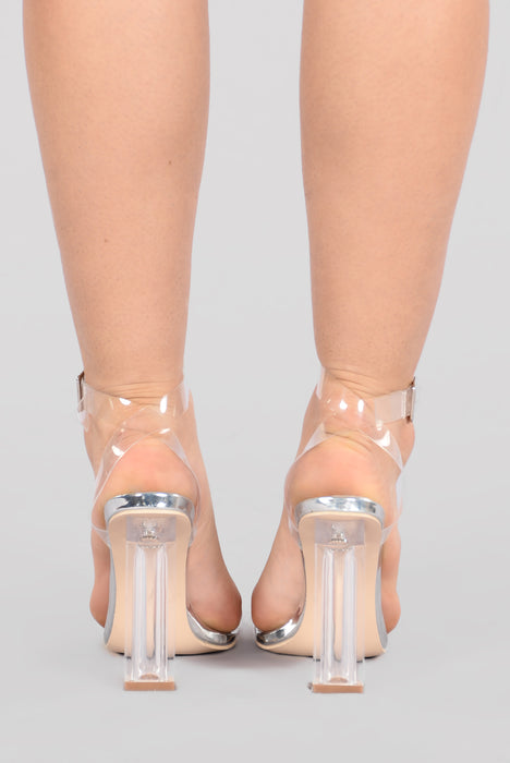 Fashion Nova Women's The Glass Slipper Heel Shoes