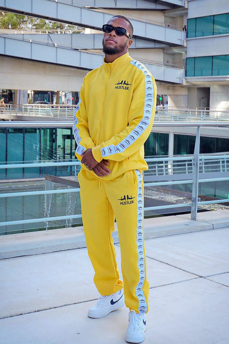 Fashion nova store men tracksuit