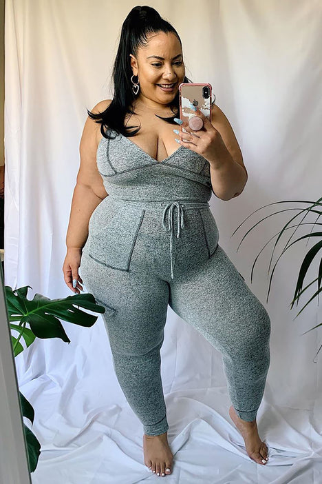 Review: Favorite NEW Plus Size Curvy FASHION NOVA jumpsuits