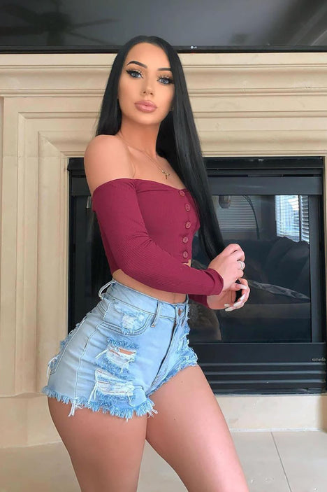 What is the Fashion Trend I Like But Can't wear , Denim Panties I'm not  talking about Daisy Dukes here, I'm talking about “shorts” that take it to  a whole new level!